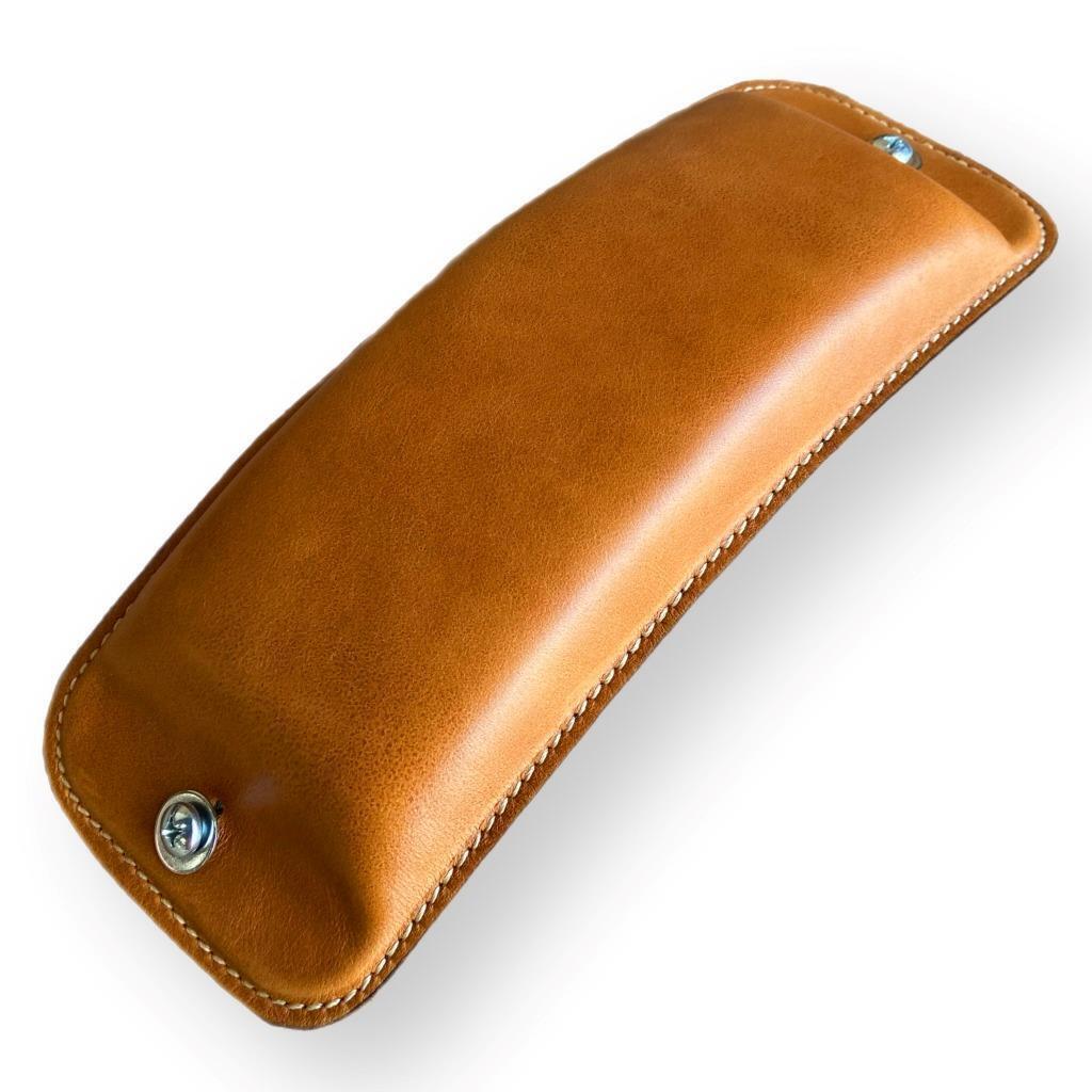 2018-2025 Harley Softail Black Dist Tuck Roll Spring Seat P-Pad Chopper Harley bobber Bates Style Seat P-Pad Tan Leather Mother Road Customs