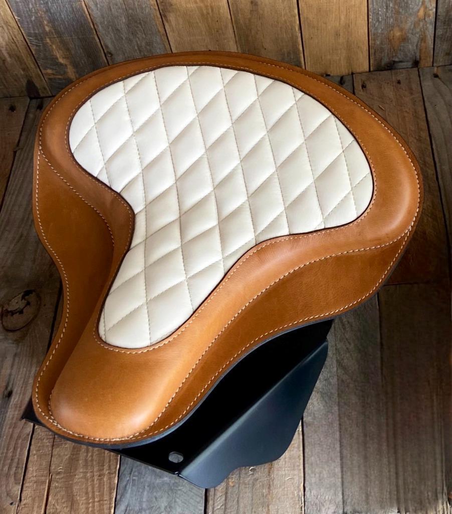 1998-2025 Harley Touring Spring Seat Conversion Mounting Kit Tan Diamond Window