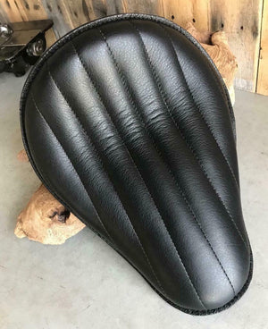 Spring Seat P-Pad Chopper Harley Sportster Bobber Bates Style Tuck Roll Leather
